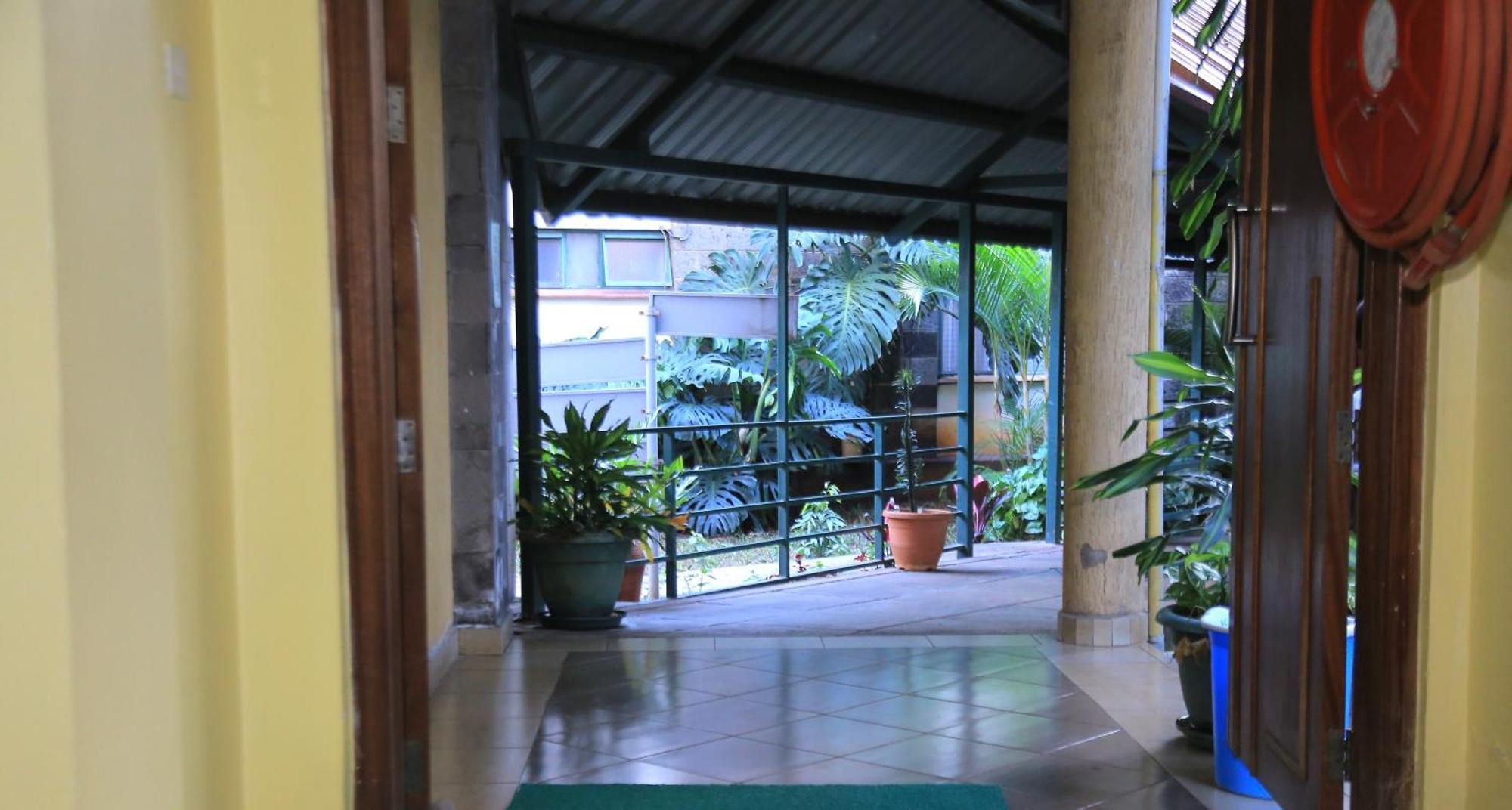 Ack Guest House 奈洛比 外观 照片